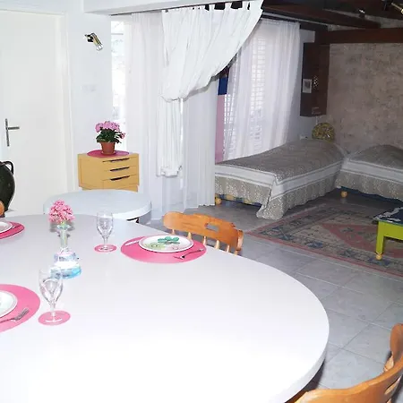 Art Apartment